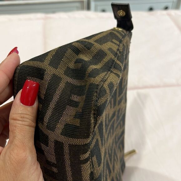 Fendi Tan and Black FF Logo Pouch - Picture 11 of 14